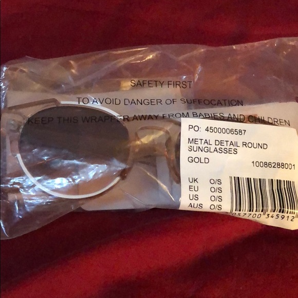 🕶/Nib Metal Detail Round Sunglasses/Missguided - Picture 3 of 3